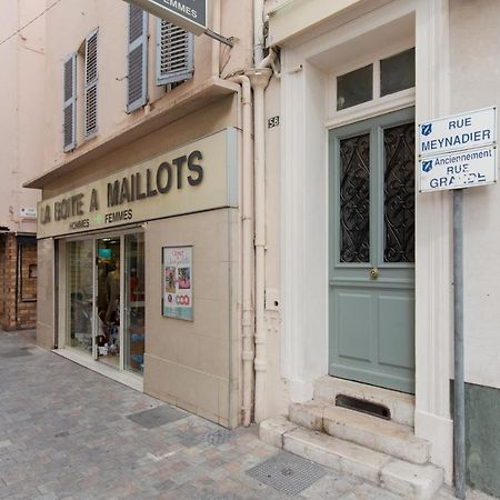 Anzur Yourhosthelper Cannes Bagian luar foto