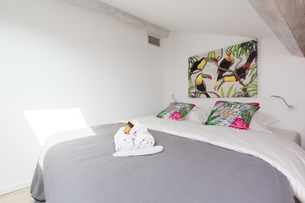 Anzur Yourhosthelper Cannes Bagian luar foto