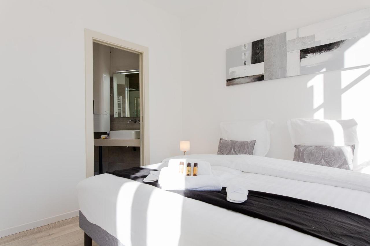 Anzur Yourhosthelper Cannes Bagian luar foto
